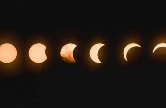 These 4 Zodiac Signs Will Have a Challenging New Moon Solar Eclipse on October 2022