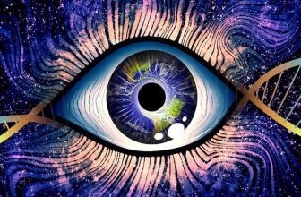 10 Strange Things You'll Experience When Your Third Eye Accidentally Opens
