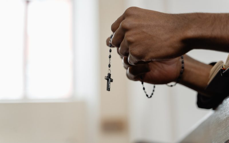 What does a Broken Rosary Symbolize