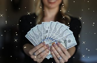 8 Spiritual Signs Money is Coming Your Way