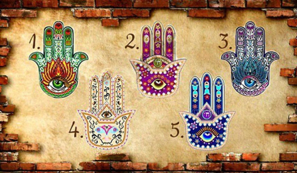 The Hamsa Hand You Choose Will Reveal Your Character and Your Main Challenge in Life