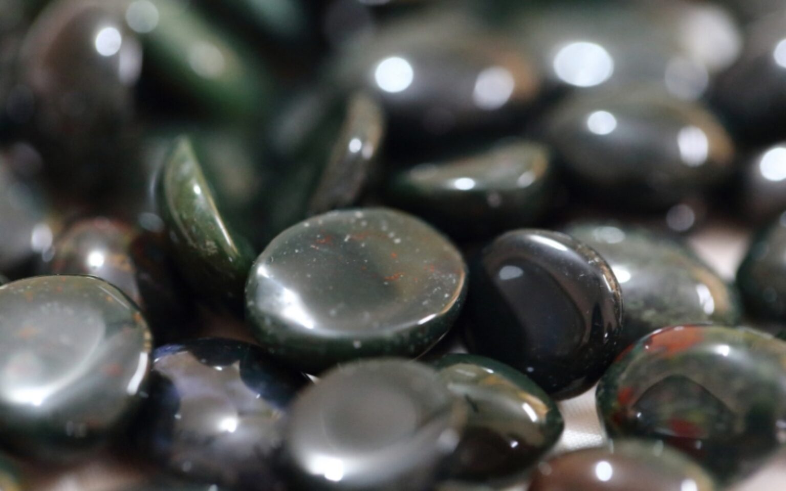 7 Lucky Crystals for Aries Season 2024