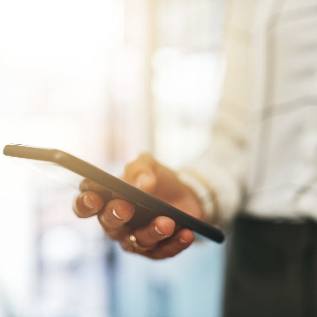 6) Your Phone “Buzzes” When It Didn’t